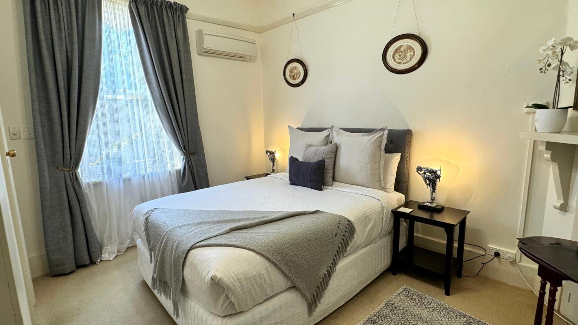 Photinia Room,657590280:JPEG